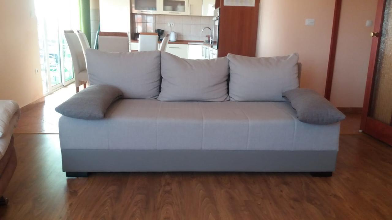 Apartman Julienne คาชเตลา ภายนอก รูปภาพ